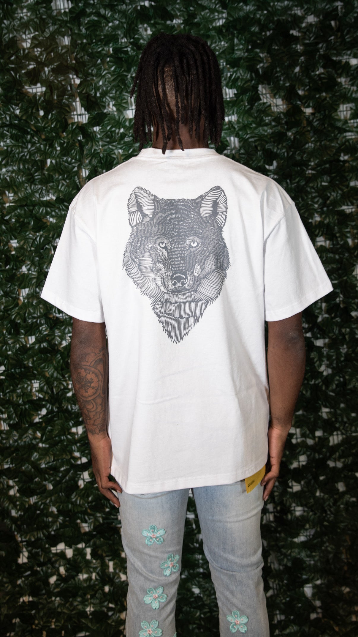 Urban Wolf-T (White)